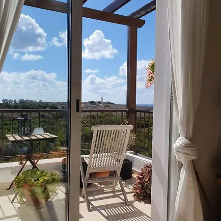 Apartament Ancient - Cozy Place Next To The Sea, Marina, Historical Sites, Buses, Mall, And Market *