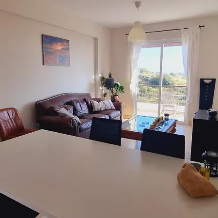 Apartament Ancient - Cozy Place Next To The Sea, Marina, Historical Sites, Buses, Mall, And Market